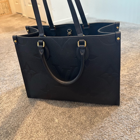 Louis Vuitton Handbags - Louis Vuitton OnTheGo Black Empreinte